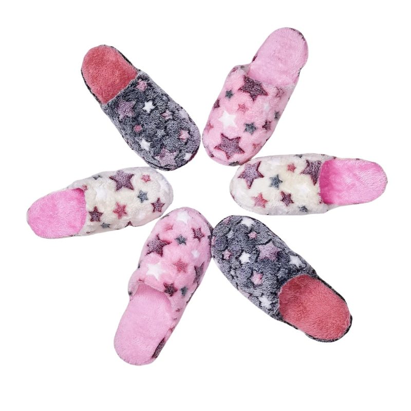Chaussons femme duveteux à motifs cœurs ou étoiles — semelle antidérapante