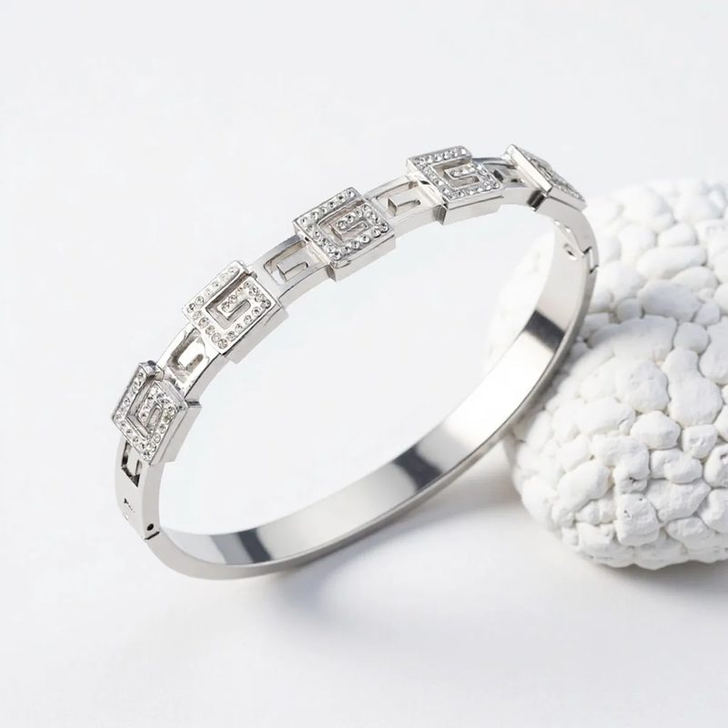 Bracelet à boucle serti de zircons — acier inoxydable, 2 finitions