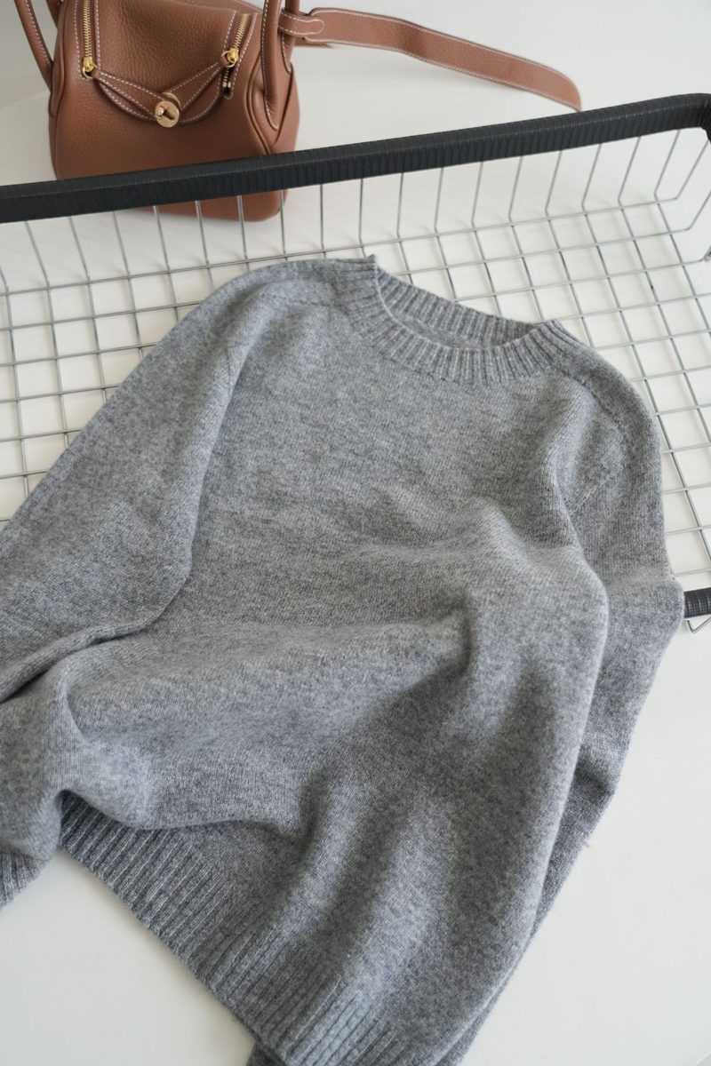 Pull col rond en maille douce, coupe ample