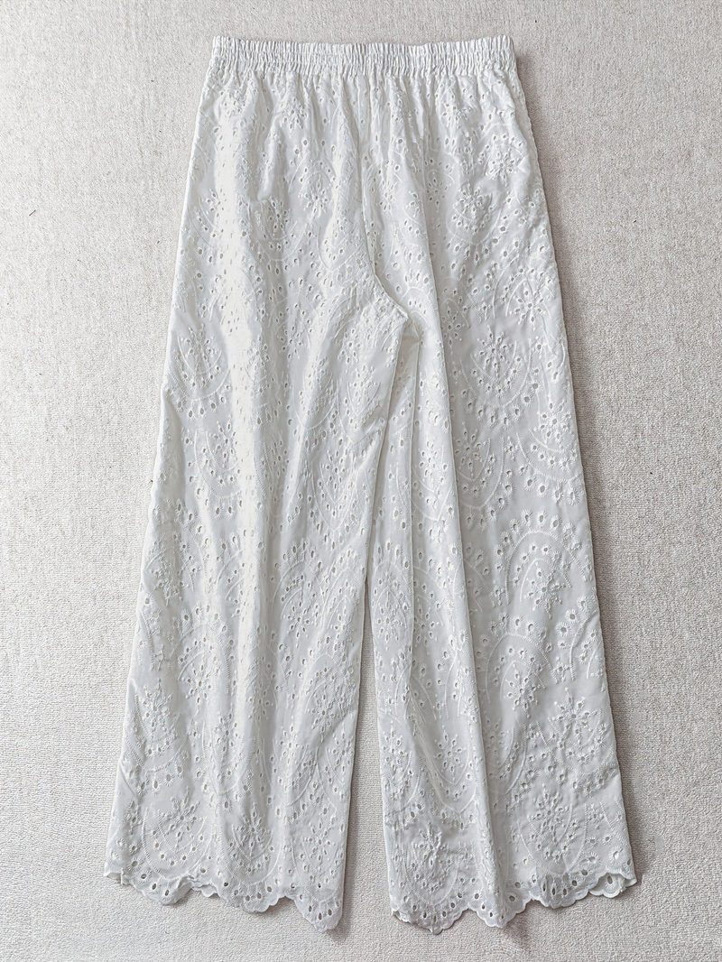 Pantaloni larghi in sangallo — bianchi, orlo smerlato