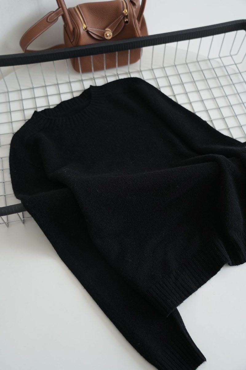 Pull col rond en maille douce, coupe ample
