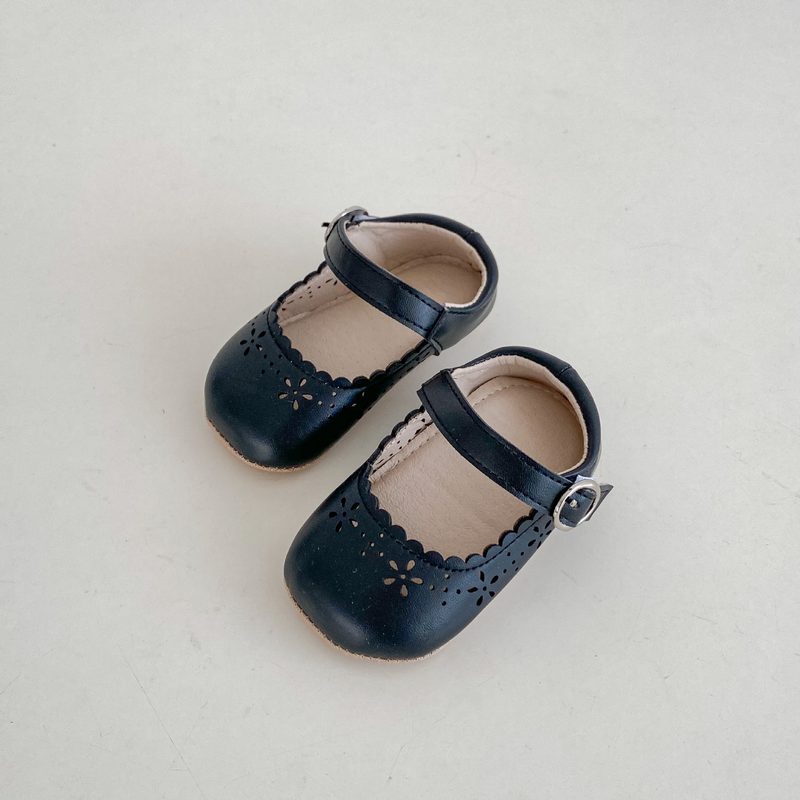 Babies bébé fille ajourées à boucle — rouge, rose, noir ou blanc lait