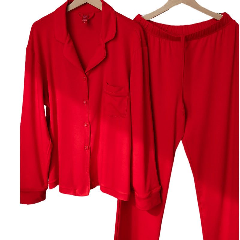 Pyjama long en modal rouge brique — chemise boutonnée et pantalon