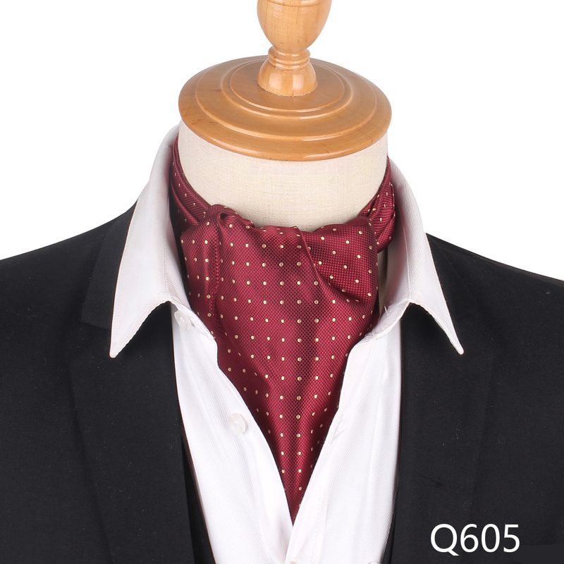 Foulard ascot homme à porter sous le col de chemise