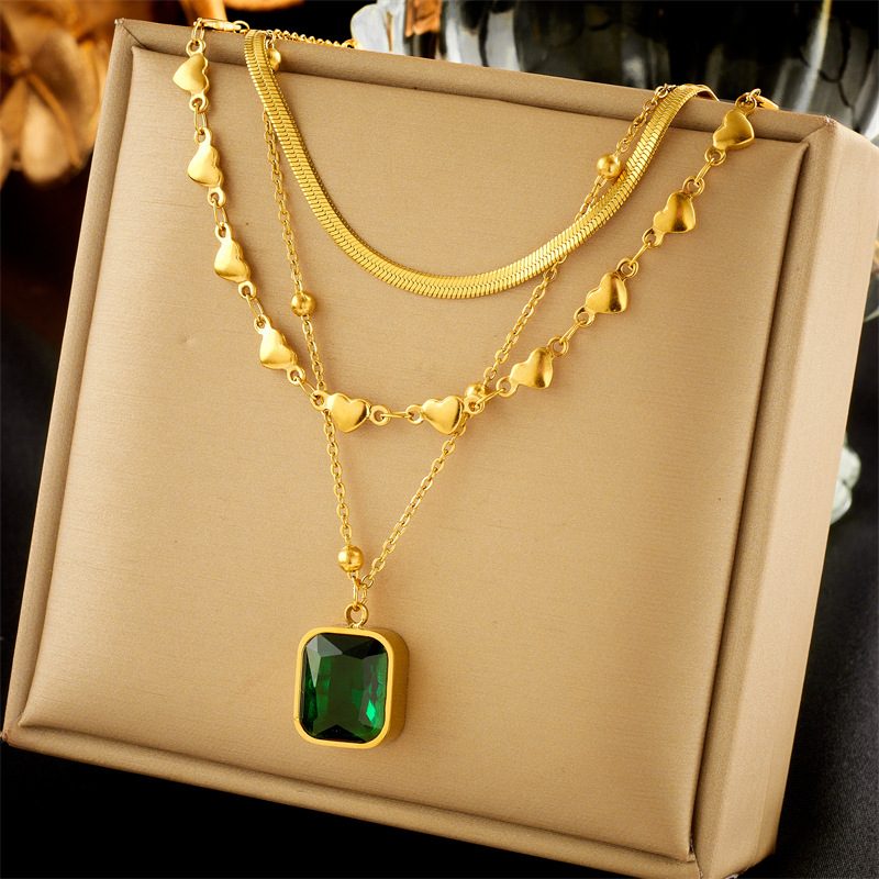 Collier multirangs doré en acier inoxydable — motif au choix