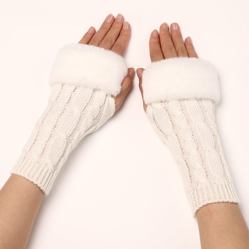 Cable knit fingerless gloves with faux fur cuff — women's, free fingers