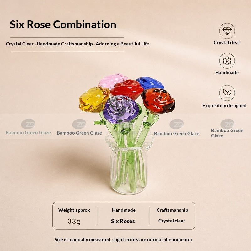 Kleine Vase aus farbigem Glas, gerippte Solitärvase