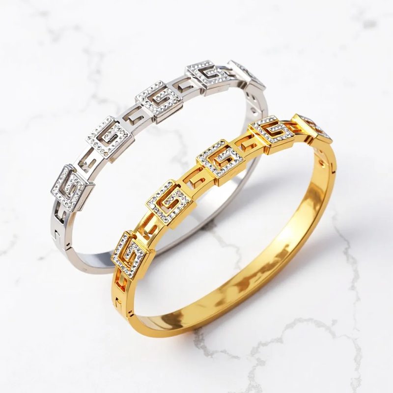 Bracelet à boucle serti de zircons — acier inoxydable, 2 finitions