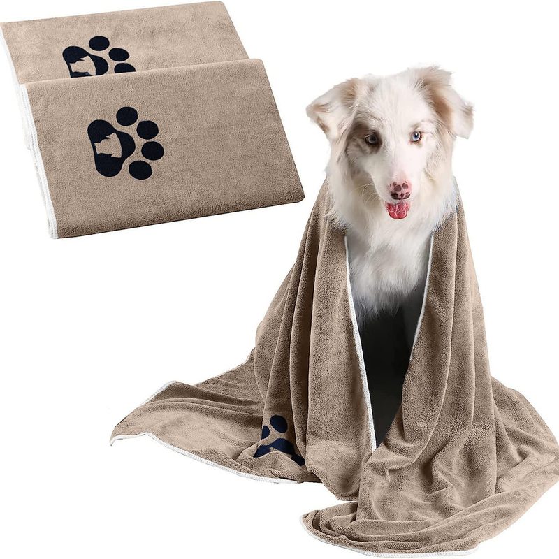 Grande serviette microfibre pour chien, brodée d’une patte