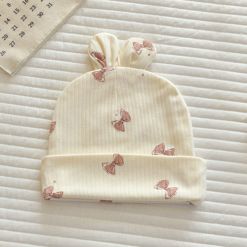 Bonnet de naissance en coton côtelé à oreilles — imprimé doux