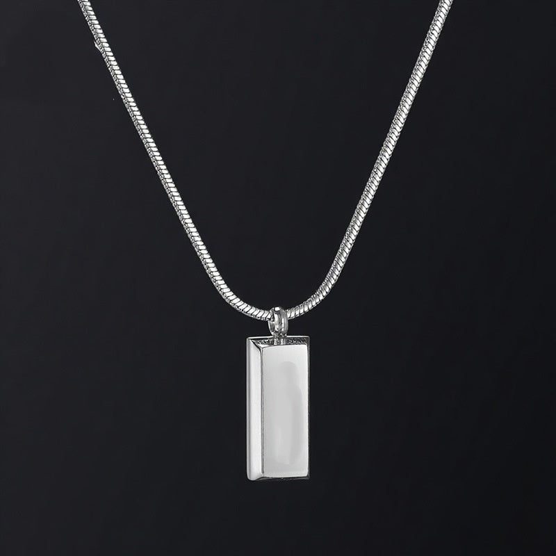 Collar con colgante cuadrado y cadena serpiente — acero inoxidable 304