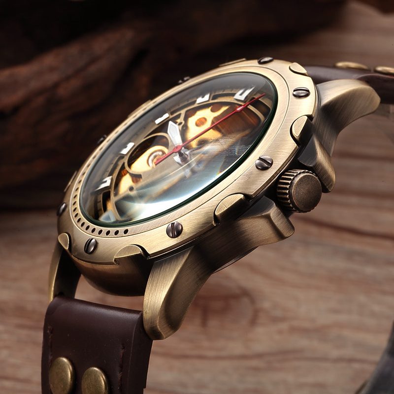 Reloj automático steampunk de hombre, caja de bronce con tornillos a la vista